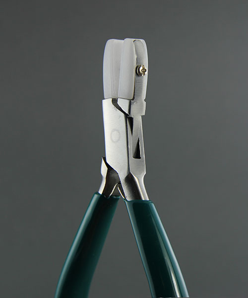 PL8310 = NYLON JAW PLIERS FLAT NOSE