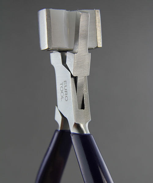 PL8350 = NYLON JAW PLIERS FORMING
