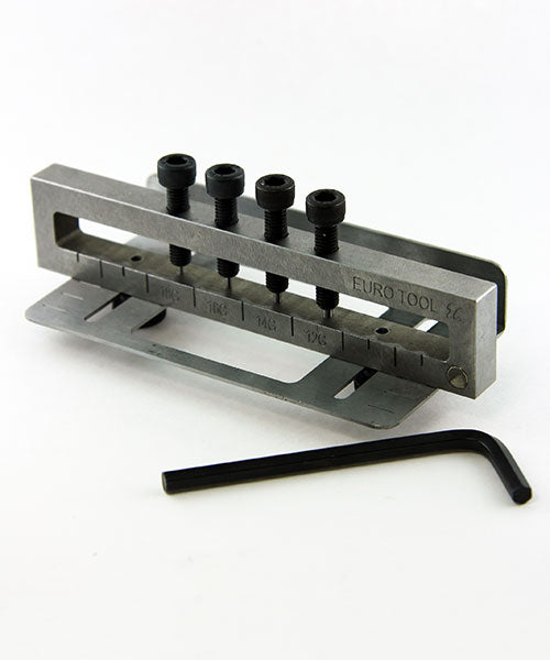 PN4204 = 4 Hole Metal Punch