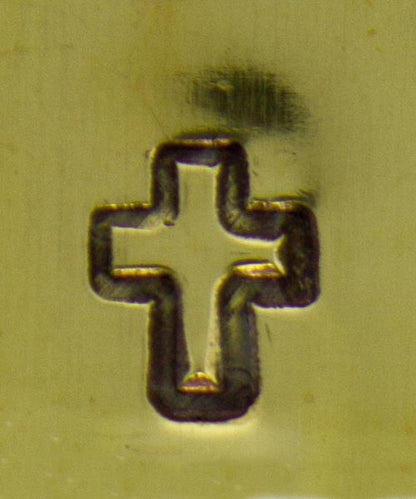 PN5146 = MILLENIUM DESIGN STAMP - Cross