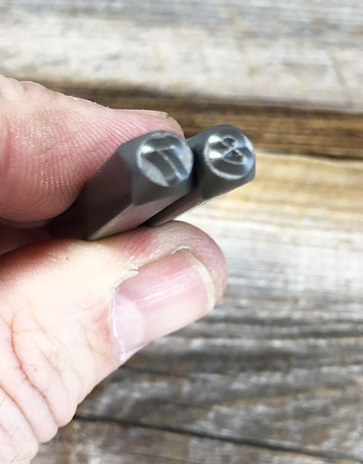 PN937 = 3mm Bridgette Numbers Punch Set