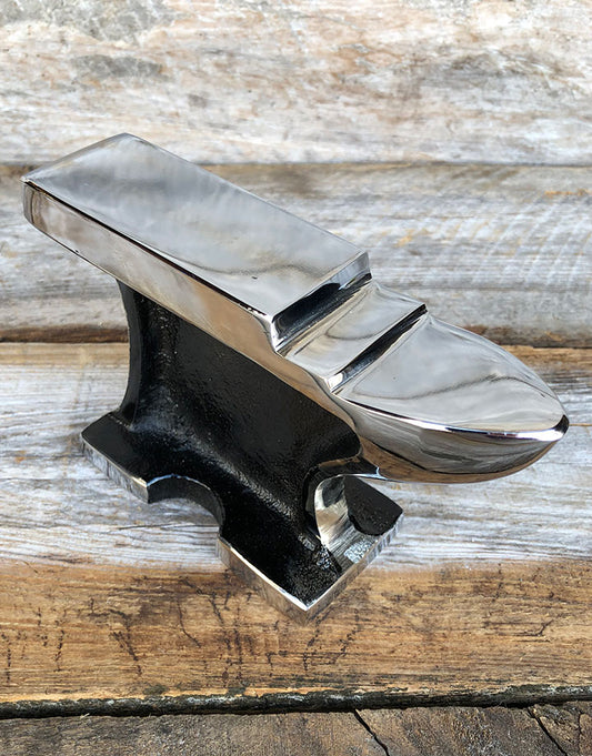 AN555 = Horn Anvil with Flat Top  3-1/2lb