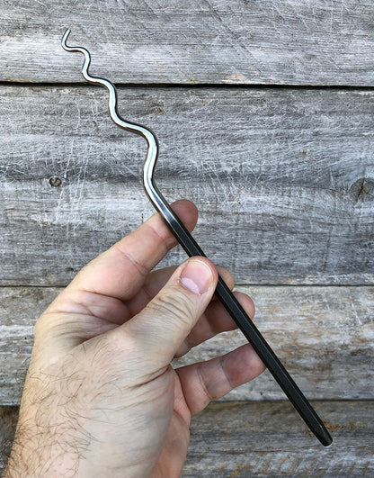 AN7614 = NC Black Micro Sinusoidal Stake #1012