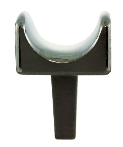 AN8206 = Fretz M-106 Small Concave Stake 32mm Long