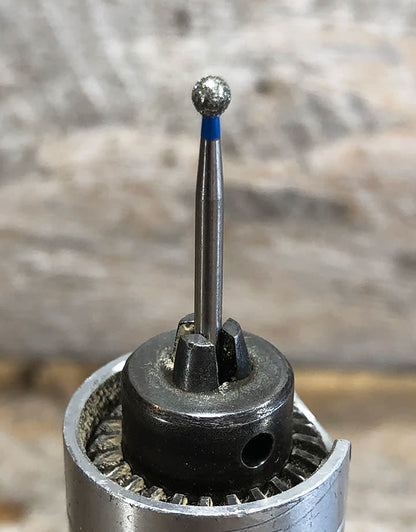 BR1602 = Blu Diamond Bur Ball (2.6 x 3.1mm)