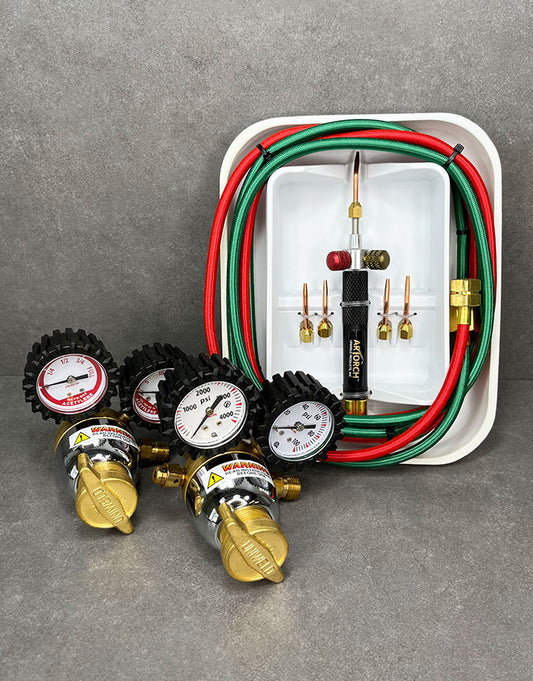 BT2120 = ArTorch Kit for Acetylene/Oxygen with Regulators Tips #3-7
