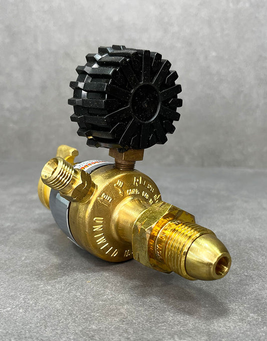 BT2142 = Uniweld Propane Regulator