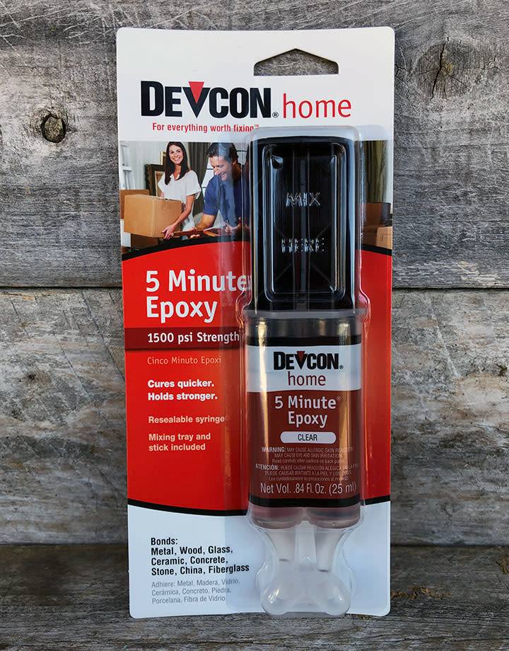 CE7208 = 5min Epoxy 2 Part in Syringe