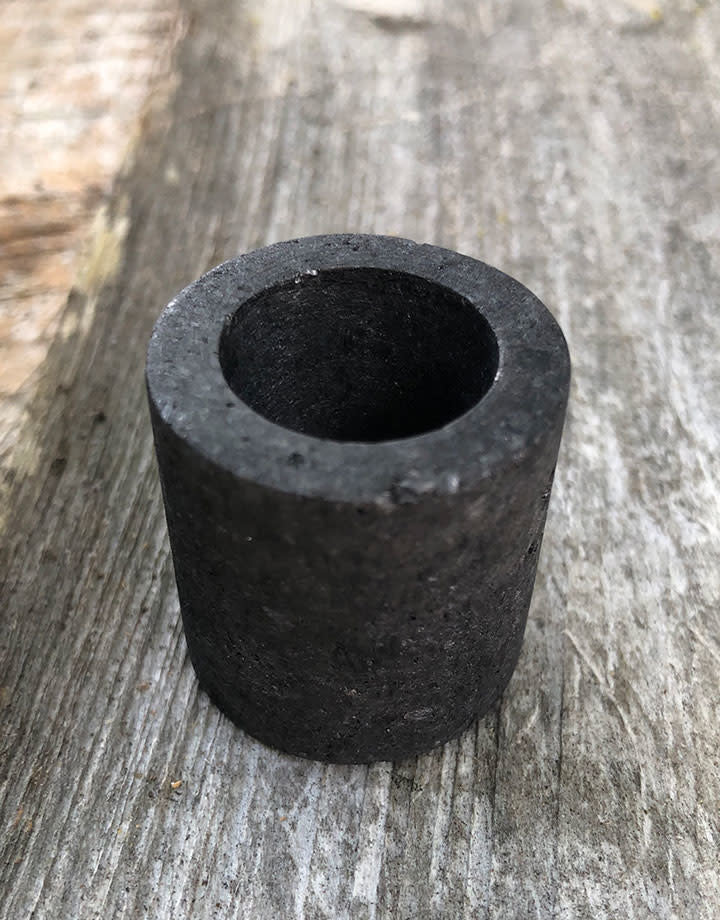 CU145X = Small Graphite Crucibles