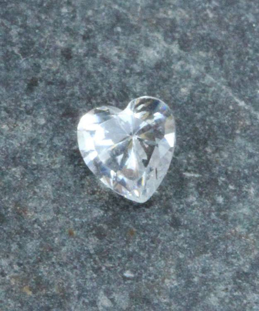 CZHT = Cubic Zirconia Heart Shape (Pkg of 5)