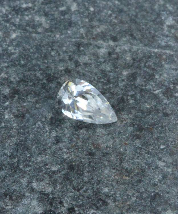 CZPR = Cubic Zirconia Pear Shape