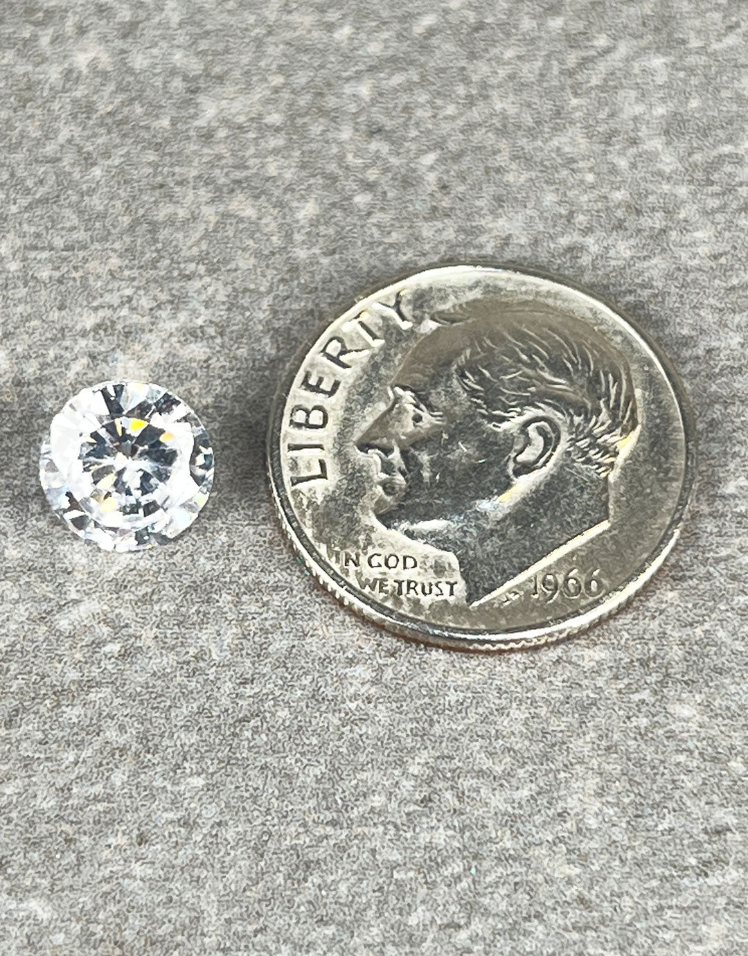 CZRD = Cubic Zirconia Round
