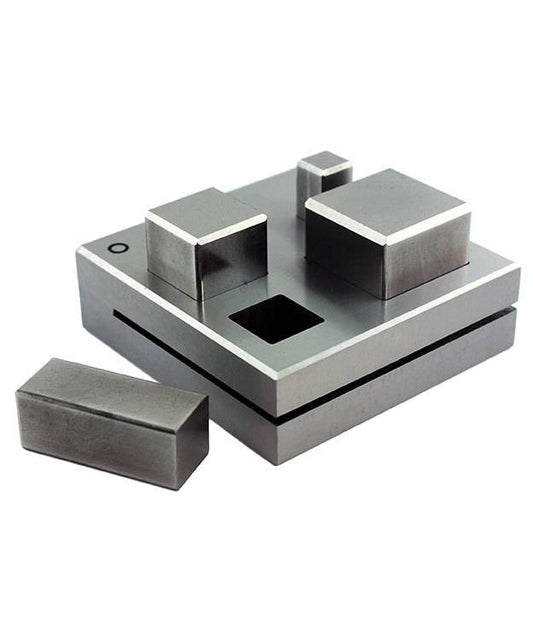 DA2416 = Large Square Disc Cutter Set of Four Sizes 10mm to 27mm