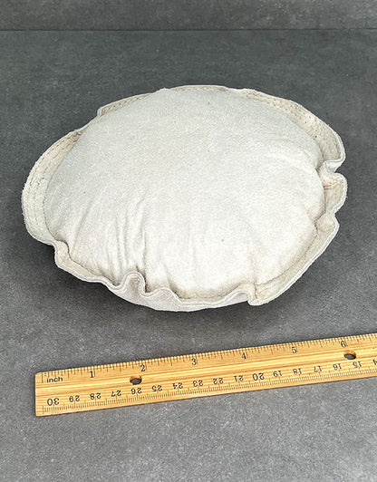 DA5708 = Leather Sand Bag Round 7'' Diameter