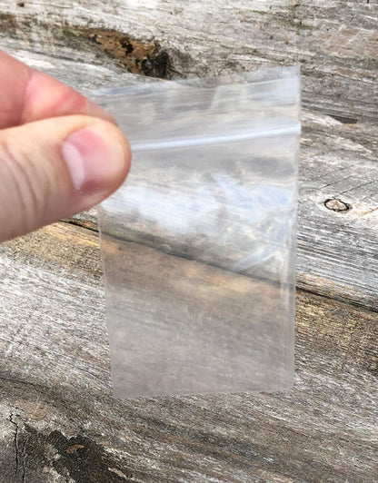 Recloseable Plastic Bags (Choose Size)