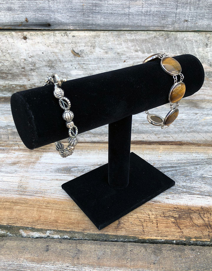 DBR1199 = Economy Black Velvet Bracelet T Bar  7-1/8'' W x 5-1/8'' W