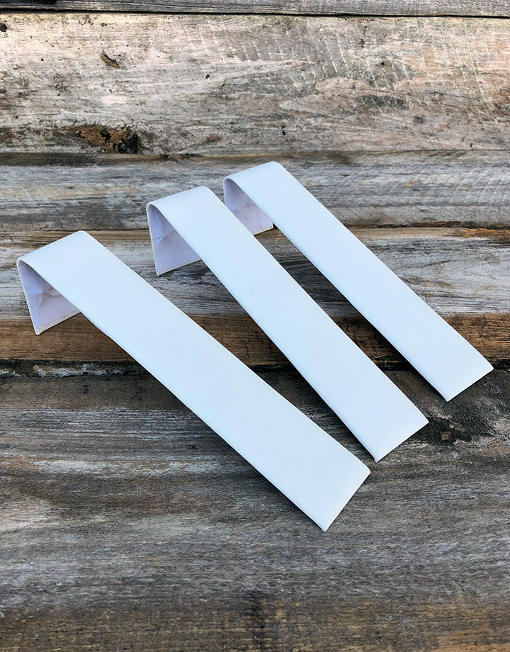DBR6239 = White Leatherette Single Bracelet Ramp 1-1/2'' x 7-3/4'' (Pkg of 3)