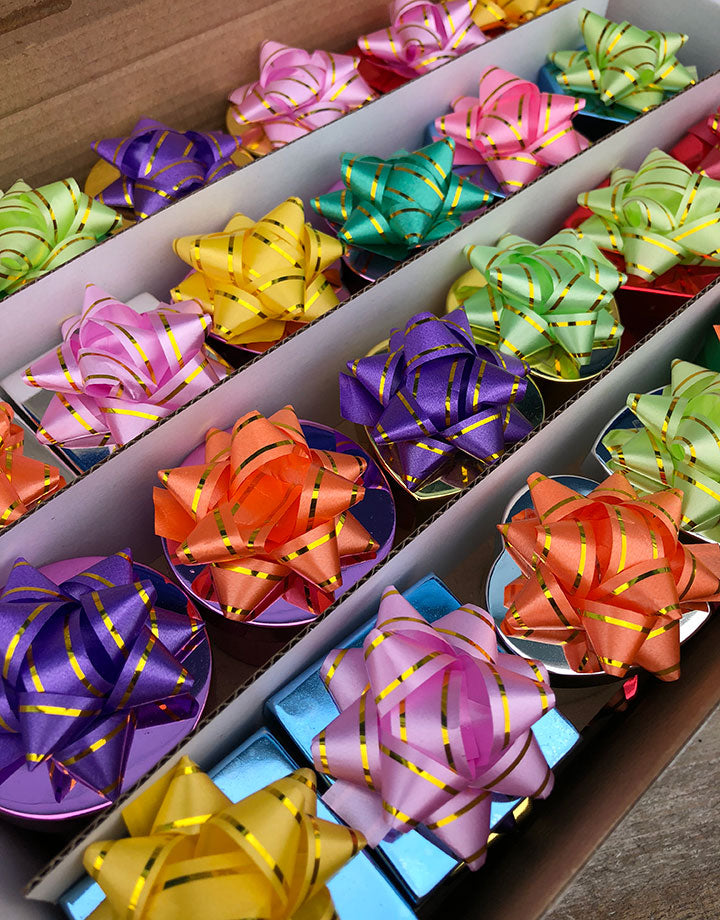 DBX1100 = Hat Boxes Metallic Color Assorted Shapes (box of 48)