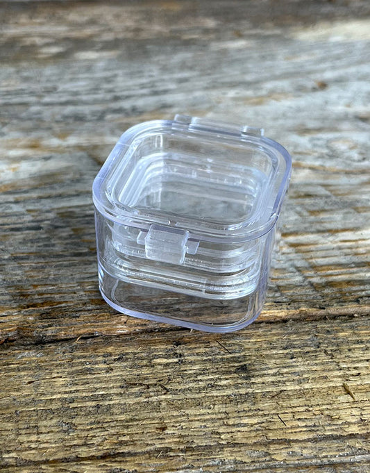 DBX1401 = Clear View Plastic Box with Floating Membrane 1" x 1" x 1"