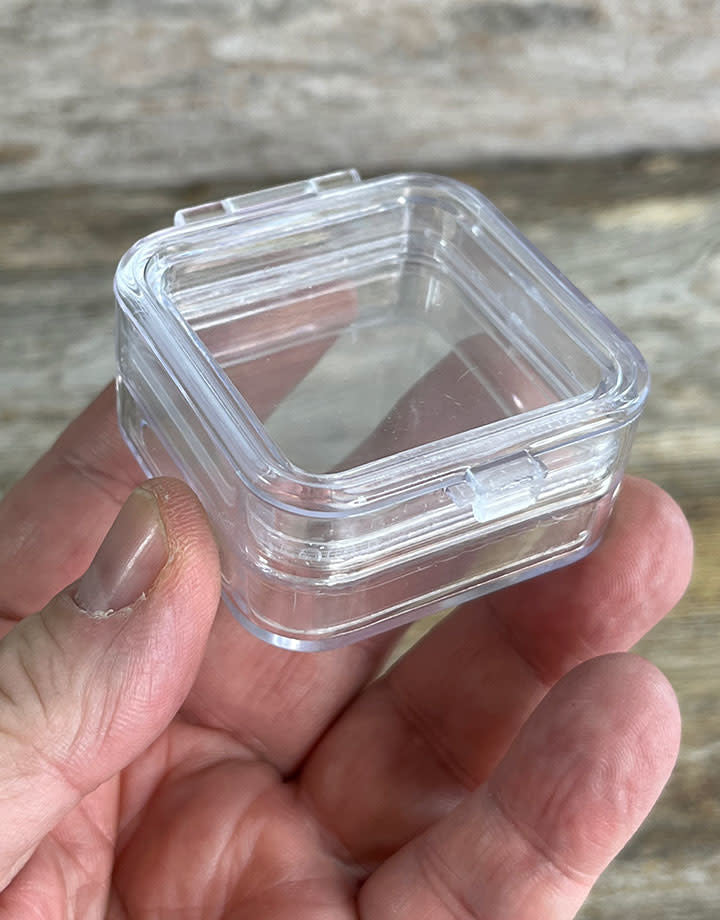 DBX1402 = Clear View Plastic Box with Floating Membrane 2" x 2" x 1"