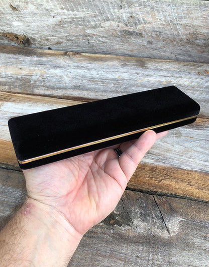 DBX1615 = Black Rich Velvet Bracelet Box with Goldtone Trim (Each)