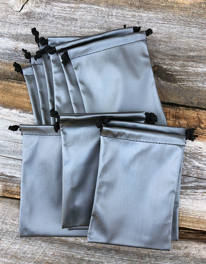 DBX2204P = POUCHES - PEWTER GREY 4" x 5" (DOZEN)