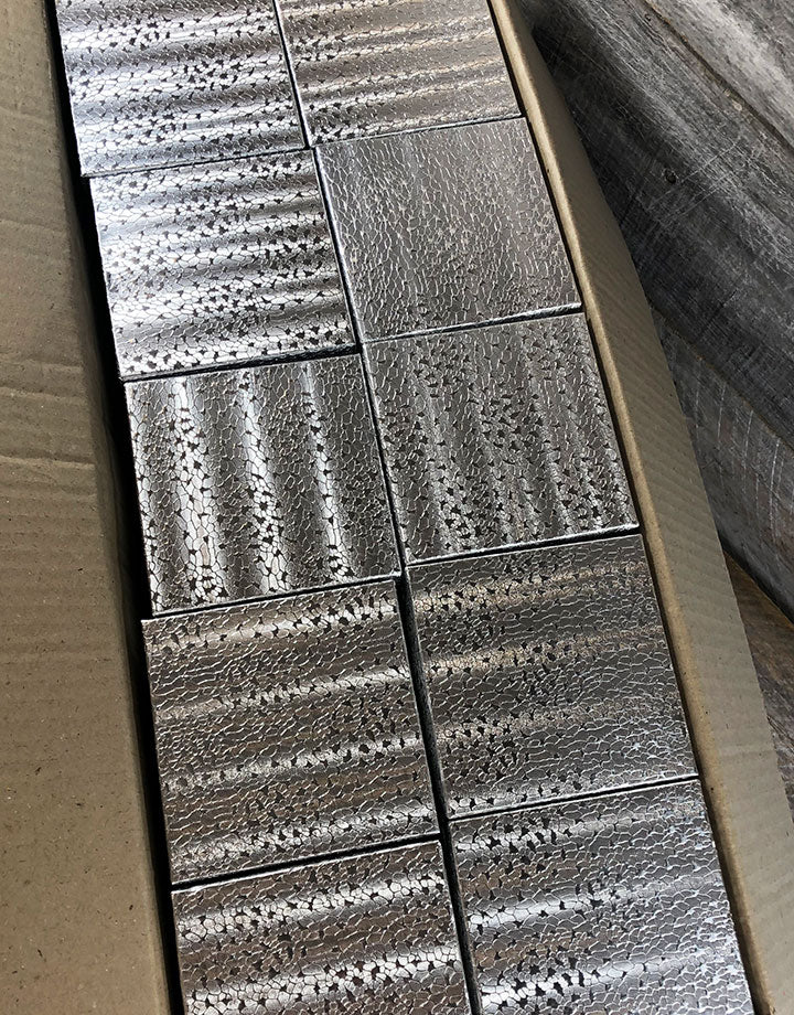 DBX2833S = BOXES - COTTON FILLED SILVER FOIL  3-1/2'' x 3-1/2'' x 1''  CASE 100