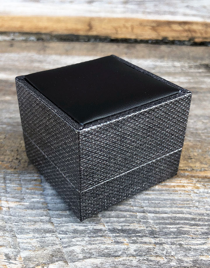 DBX3403 = Ring Box Premium Grey Mesh/Black Faux Leatherette
