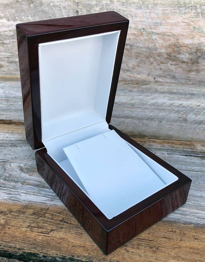DBX4009 = Rosewood Pendant Box (Each)