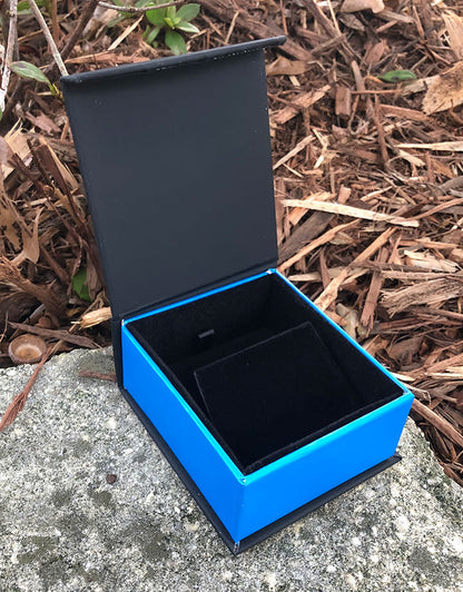 DBX4054 = Deluxe Magnetic Blue/Black Earring/Pendant Box (Each)