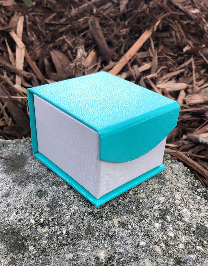 DBX4350 = Deluxe Magnetic Teal/White Ring Box 1-7/8" x 2-1/4" (Each)