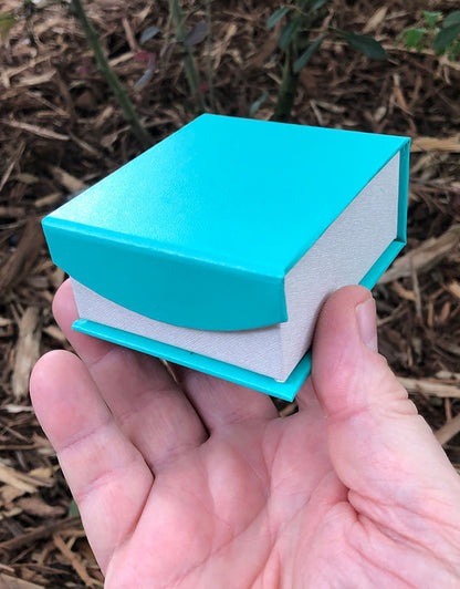 DBX4354 = Deluxe Magnetic Teal/White Earring/Pendant Box (Each)