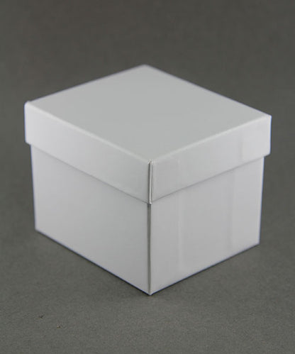 DBX5831W = White Leatherette Round Corner Ring Box (EACH)