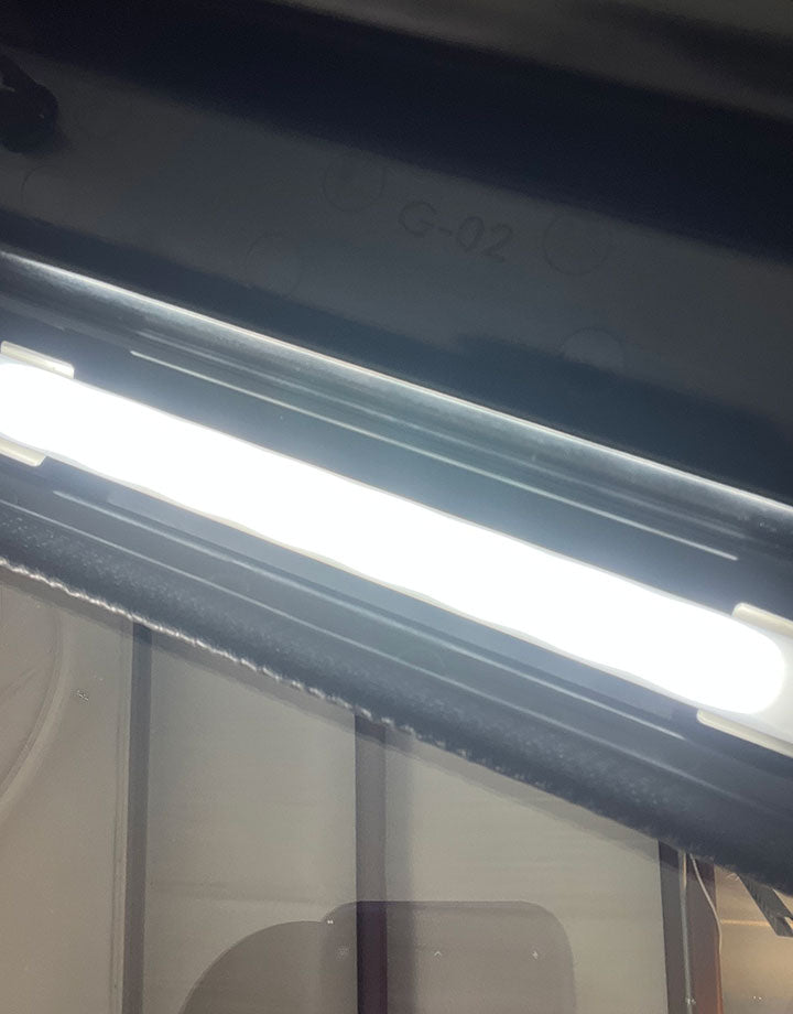 DC2100 = Grinding Collection Box with LED Lighting