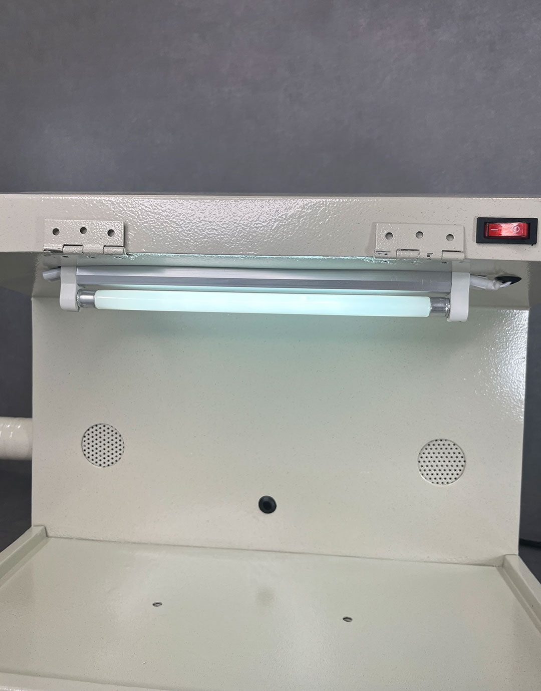 DC7000 = Mini Dust Hood with Light for Bench Top Polisher
