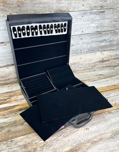DCA1726 = Sample Jewelry Attache'  Case with Faux Leatherette Covering