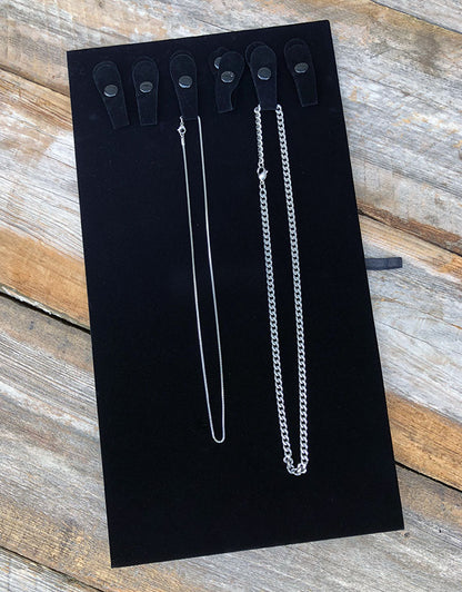 DCH1293S = Value Velvet Tray Insert Chain Pad with 6 Snaps and Stand