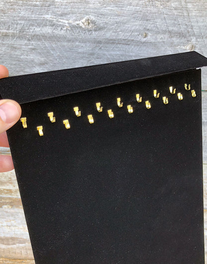 DCH1652 = Value Velvet Necklace Easel Board with 18 Hooks 14"H