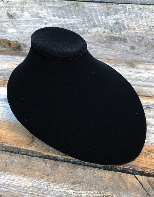 DCH1711 = Value Velvet Low Necklace Bust 3-3/4''H