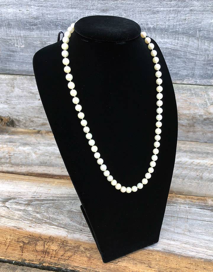 DCH1827 = VELVET NECKLACE BUST 10-3/8''H