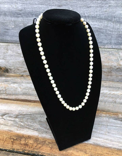 DCH1827 = Velvet Necklace Bust 10-3/8"H