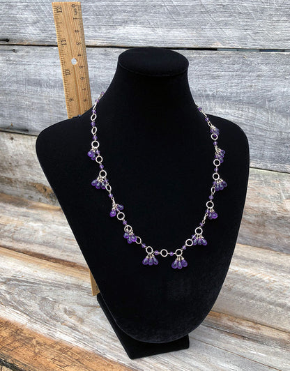 DCH1866 = Value Velvet Necklace Display 10-3/4" H