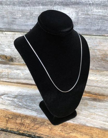 DCH1893 = Value Velvet Necklace Bust 7-1/2" H