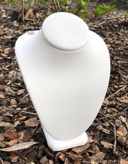 DCH6893 = White Leatherette Necklace Bust 8" high