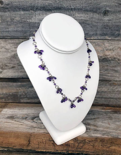 DCH6897 = White Leatherette Necklace Bust 10-1/4'' high