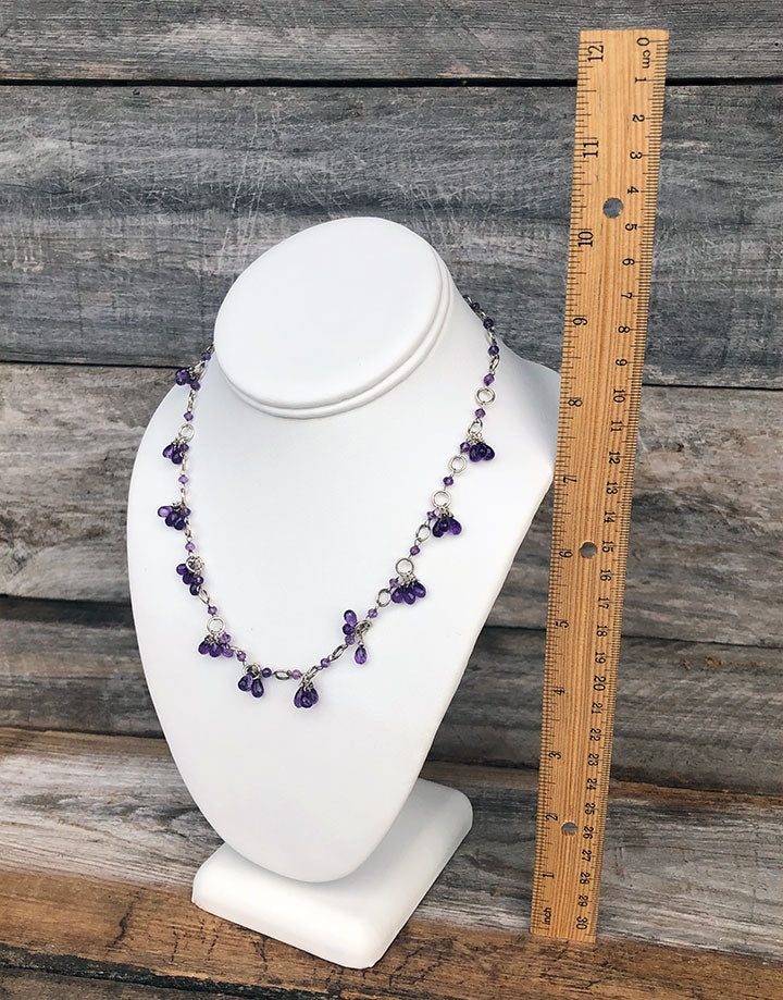 DCH6897 = White Leatherette Necklace Bust 10-1/4'' high