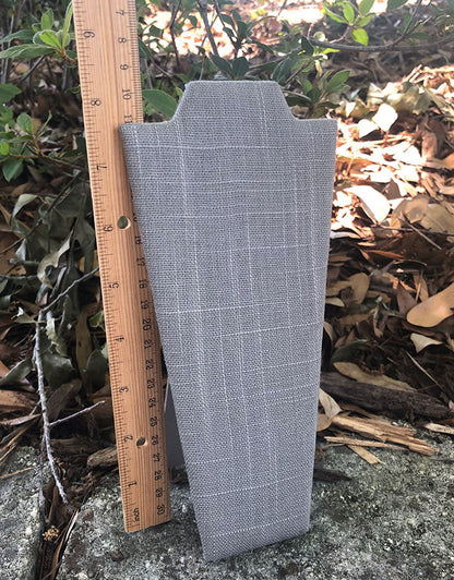 DCH7670 = Grey Linen Necklace Easel 8" H (Pkg of 6)
