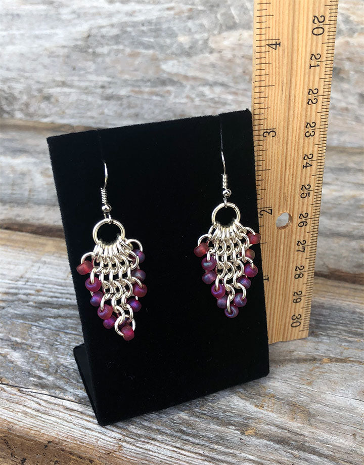 DER001 = Value Velvet Earring or Pendant Display 3"H (Pkg of 3)