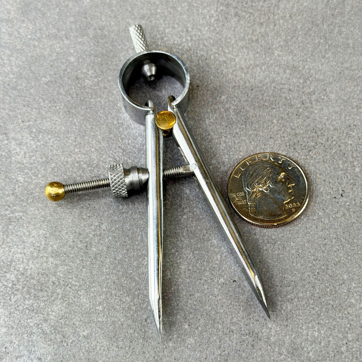 DI553C = 3" Round Leg Carbide Tip Divider
