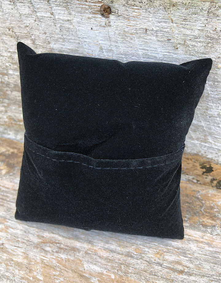 DIS1120 = Value Velvet Pillow for Watches or Bracelets 4''x4'' (Pkg of 5)